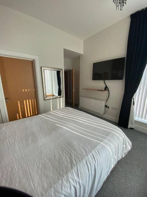 3 Bedroom Penthouse Apartment In Larne Extérieur photo